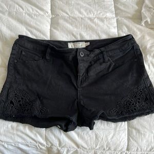 Torrid, size 10, black jean shorts, embroidery